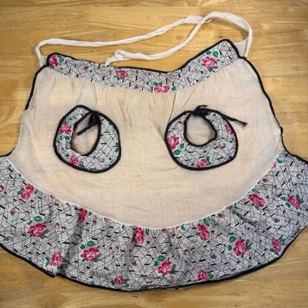 Vintage Floral Half Apron Sheer White Blue Pockets